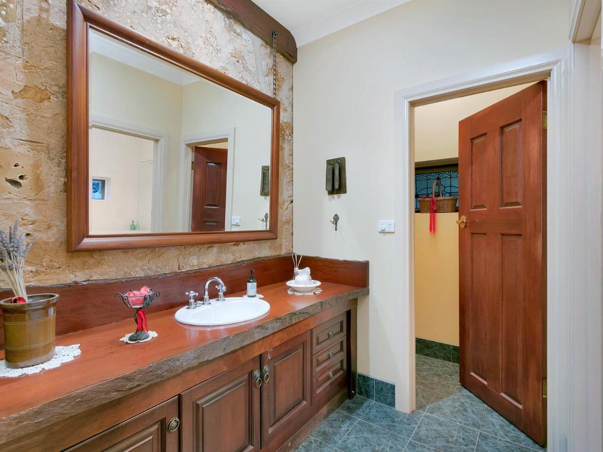 Lake Bywater Cottage Walker Flat Εξωτερικό φωτογραφία